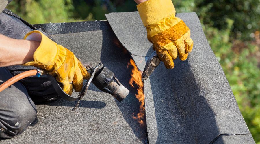 Professional flood damage restoration services in Naval Anacost Annex, DC